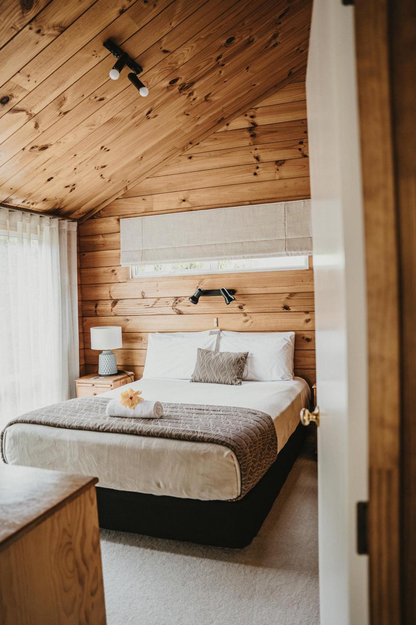 Tatahi Lodge Beach Resort Хахей Экстерьер фото