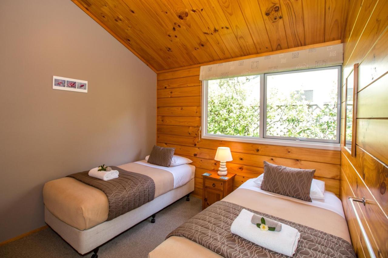 Tatahi Lodge Beach Resort Хахей Экстерьер фото